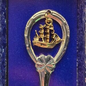 Vintage Plymouth Mass Souvenir Spoon Mayflower Ship Charm Silver Tone USA Made